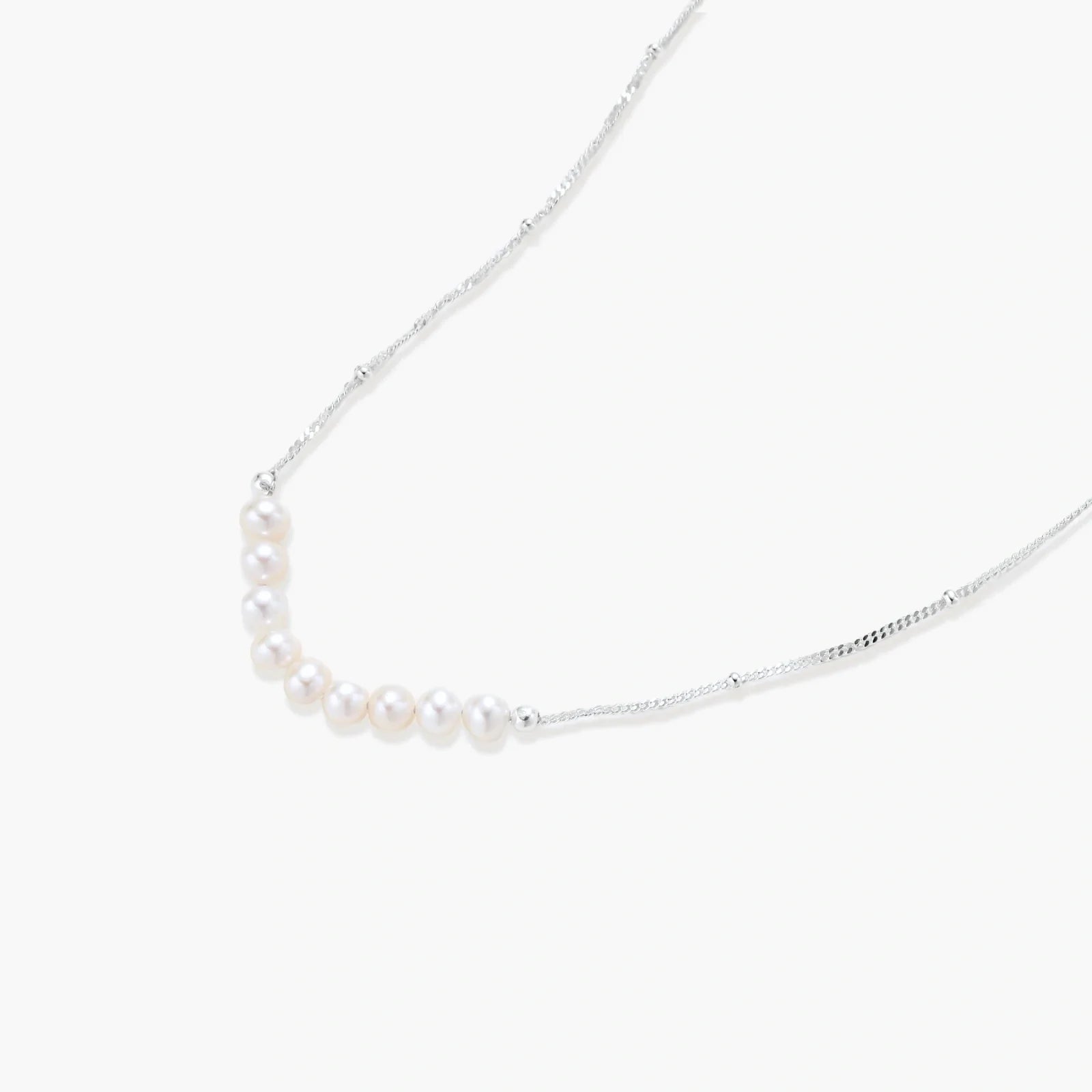 Luna Pearl Arc Necklace